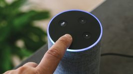 «Застрелись, Alexa». Подразделение, которое когда-то ругал Безос, приносит огромные убытки Amazon