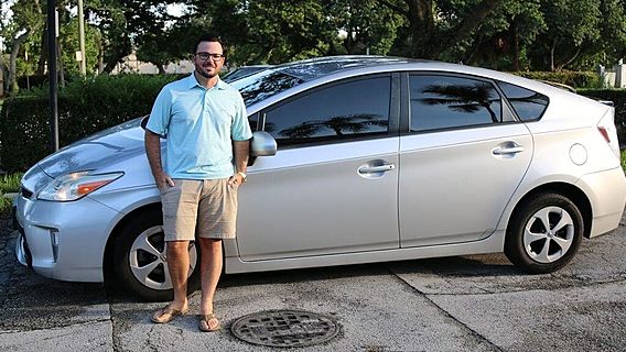 Занижают балл до минимума, только если человека вырвало во время поездки. Важная информация перед праздниками: водитель Uber рассказал всю правду о рейтингах пассажиров