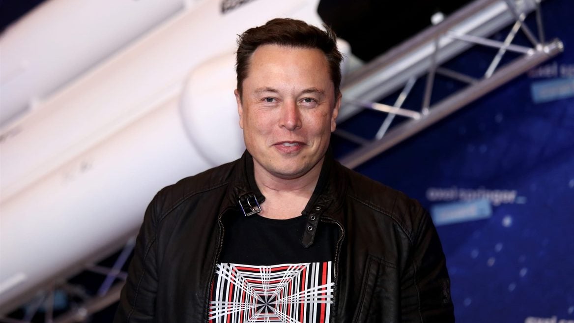 Маск пишет книгу про Tesla и SpaceX