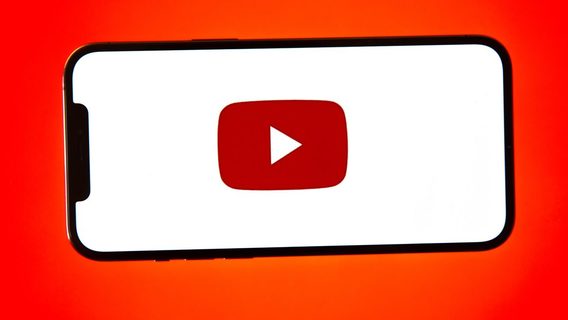 YouTube добавил прямое скачивание видео. Но с ограничениями