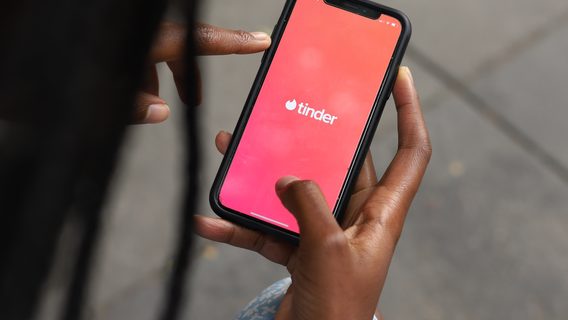 У Tinder появилась VIP-подписка за $500 в месяц