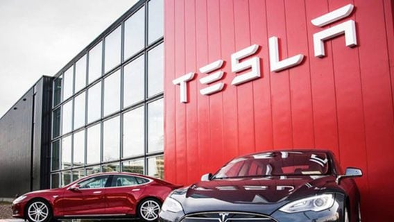 Tesla продала 75% своих биткоинов