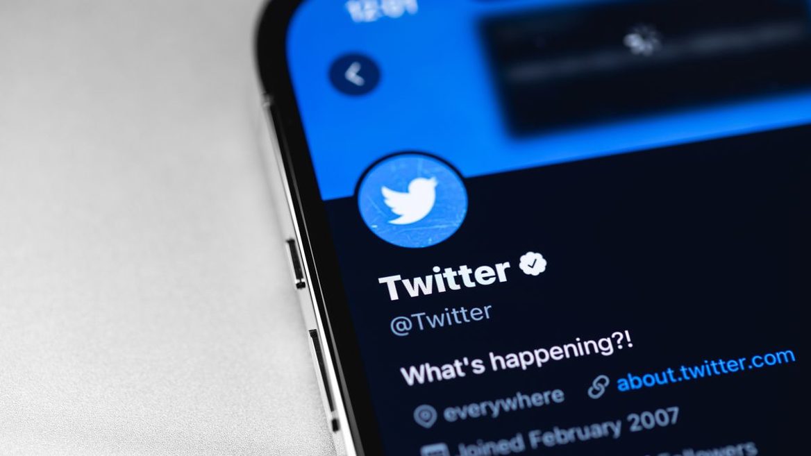 Twitter будет удалять изображения людей опубликованные без их согласия