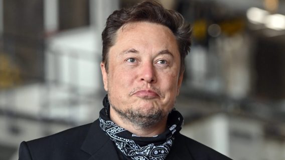 «Хоть сейчас». Маск готов продать акции Tesla на $6 млрд ради спасения голодающих, но при условии