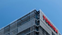 Toshiba сокращает 4 тысячи сотрудников 