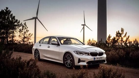 BMW начала продавать подписку на подогрев сидений. Всего за $18 в месяц