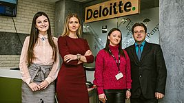 Deloitte открыла в Минске клуб по программированию для детей 