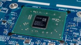 AMD увольняет тысячу сотрудников