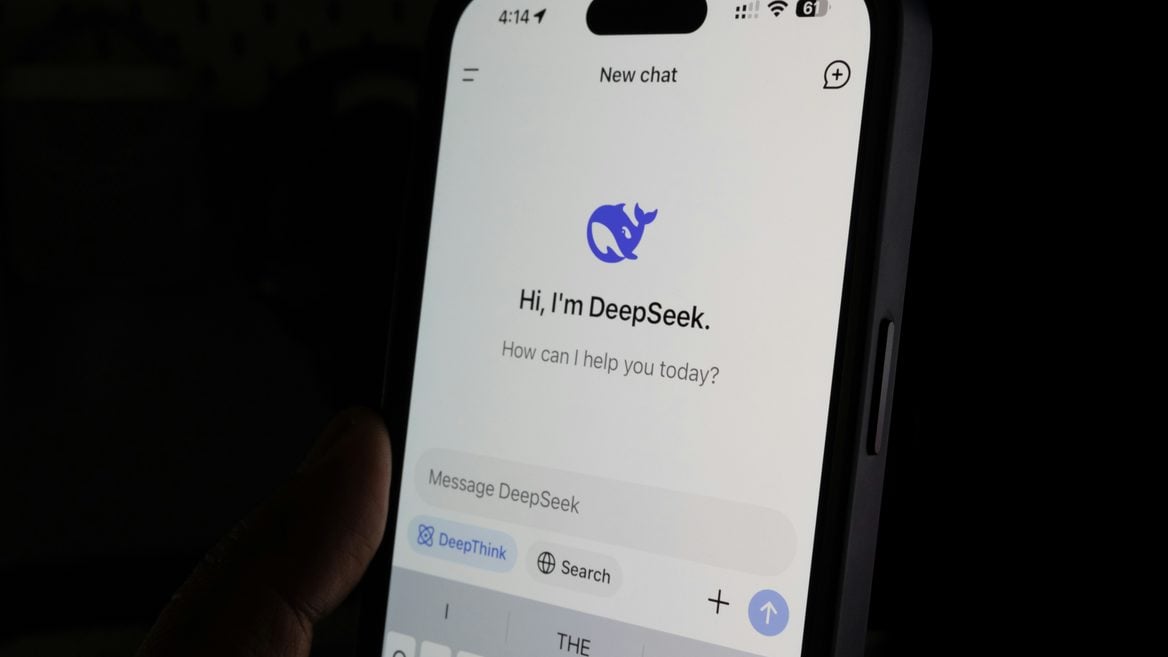 DeepSeek начали блокировать в Европе