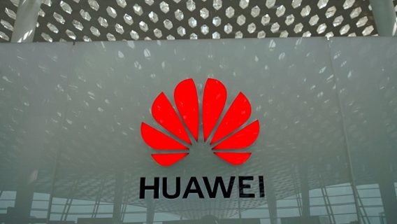 Huawei откажется от Android на новых смартфонах