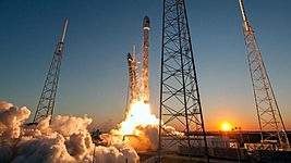 Первый запуск года: SpaceX отправила на орбиту секретный правительственный груз 