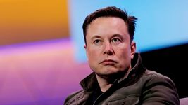 Маск рассказал, как в Tesla вычисляли стукачей с помощью пробелов