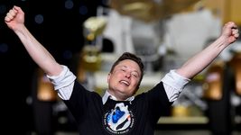 Маск анонсировал первый орбитальный полет Starship