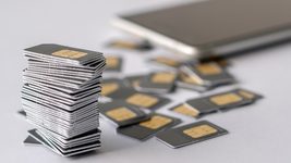 Российские абоненты теперь платят за sim-карты