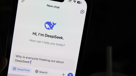 DeepSeek вышел в лидеры по загрузкам приложения в 140 странах. И много где попал под проверку на безопасность