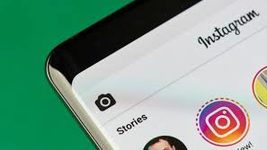 Instagram запустил Reels и музыку для российских пользователей