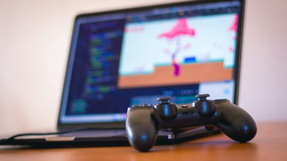 Что выбрать для старта в GameDev? Сравнили 2 популярных курса по Unity на Udemy и Coursera