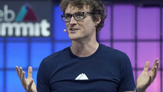 Web Summit лишилась Amazon, Google, Meta и гендиректора