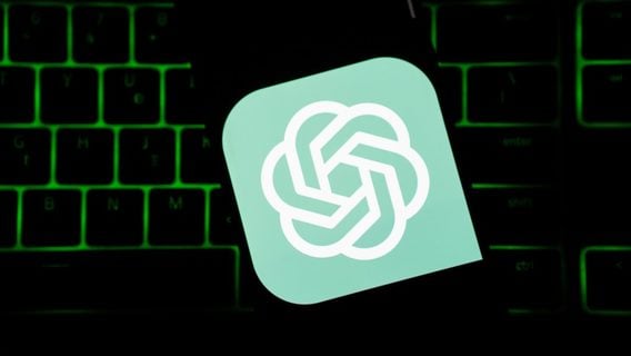 OpenAI предлагает кастомизировать ChatGPT: сделать из него болтуна или зумера