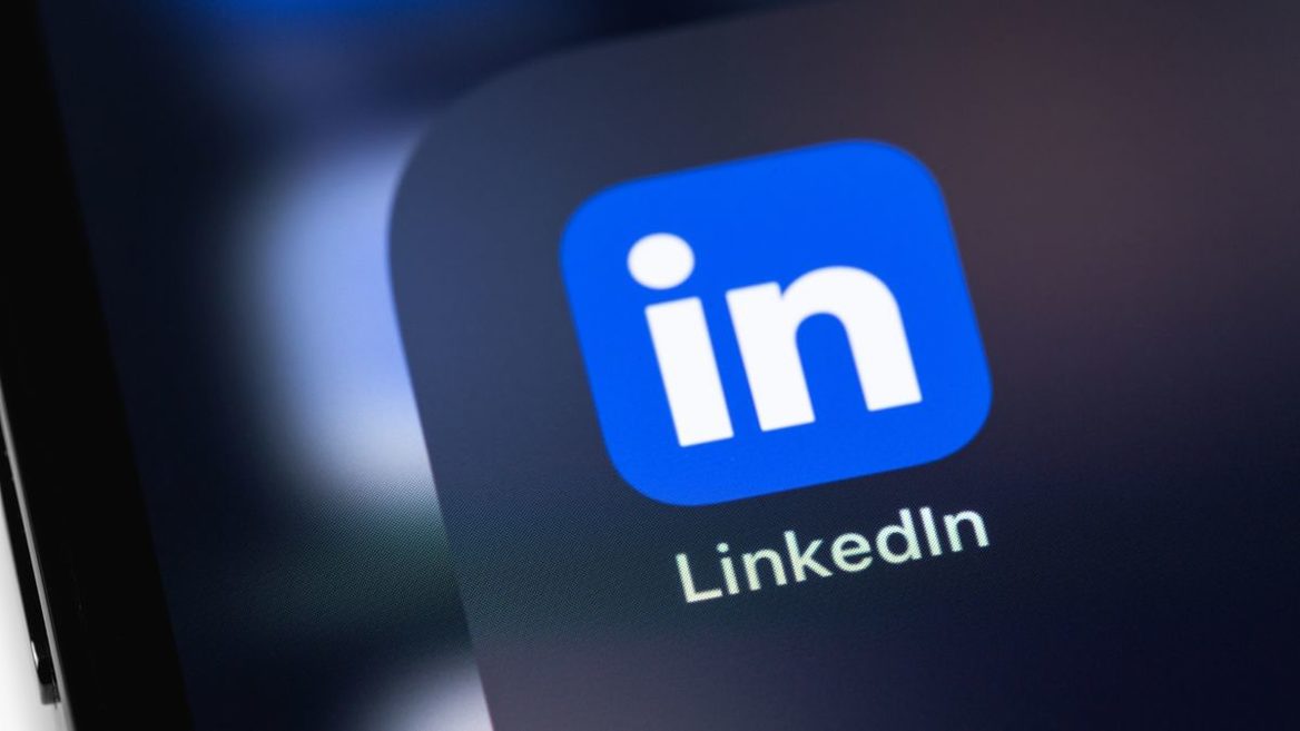 LinkedIn предлагает ИИ-сервис который найдет работу вашей мечты