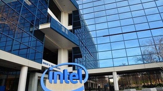 Intel высмеяла Apple в рекламе