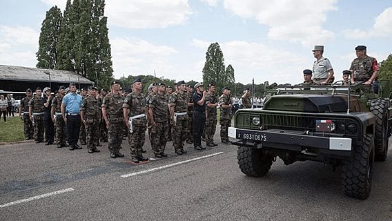 Во Франции в официальном параде впервые приняло участие руководство кибервойск 