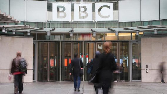 Илон Маск поссорился с BBC из-за маркировки в Twitter