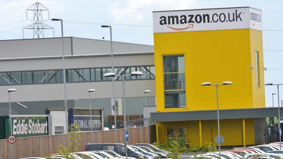 Макбуки, айпады, ковидные маски: Amazon уничтожает 130 тысяч товаров в неделю лишь в одной стране