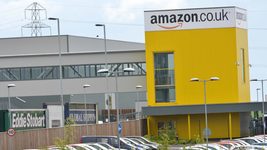 Макбуки, айпады, ковидные маски: Amazon уничтожает 130 тысяч товаров в неделю лишь в одной стране