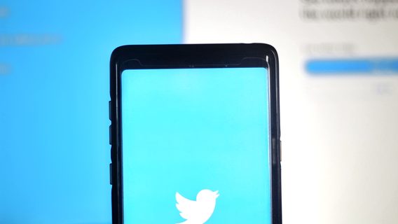 Из-за увольнений джуны в Twitter остались отвечать за системы, с которыми никогда не работали