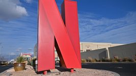 Netflix купила студию спецэффектов, создавшую «Очень странные дела» и «Игру престолов»