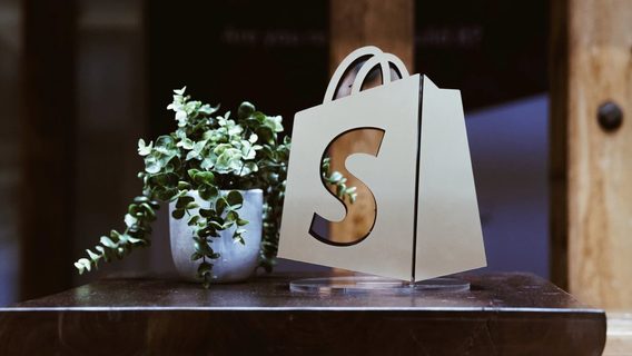 Ecommerce-гигант Shopify сокращает 1000 человек — 10% штата