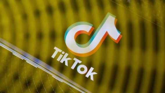 Американские школы отменили занятия из-за угроз в TikTok