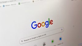 Google усовершенствовала поисковый алгоритм и карты