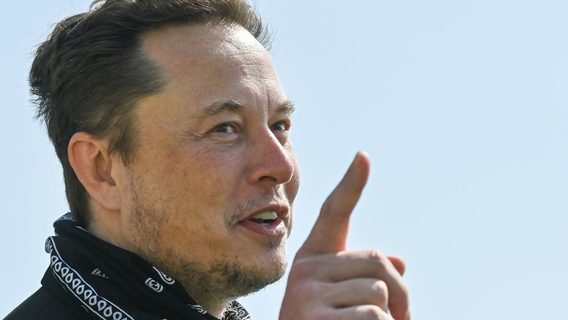 SEC снова подала в суд на Tesla из-за твита Маска 