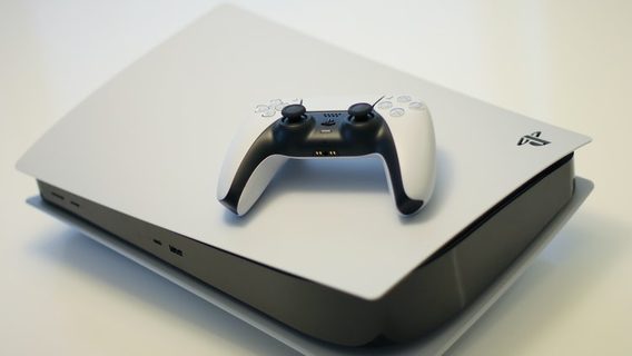 Sony отменила предзаказы PlayStation 5 в России. Покупатели грозят судебными исками