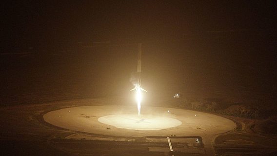 SpaceX впервые вернула из космоса первую ступень Falcon 9 