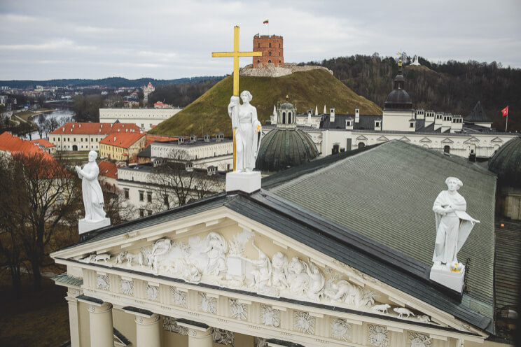 Lithuanian officials hide in shelter after drone incursion from Belarus