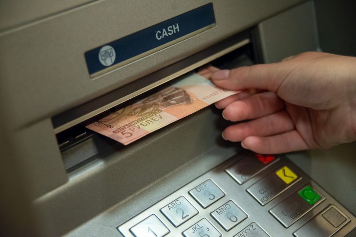 ЕАБР: Падвышаны попыт на працоўную сілу ў Беларусі фармуе перадумовы для далейшага росту заробкаў