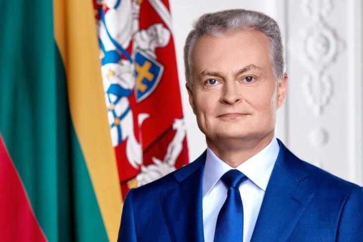 Науседа: К контрабанде белорусских сигарет причастен КГБ, на этом зарабатываются огромные деньги