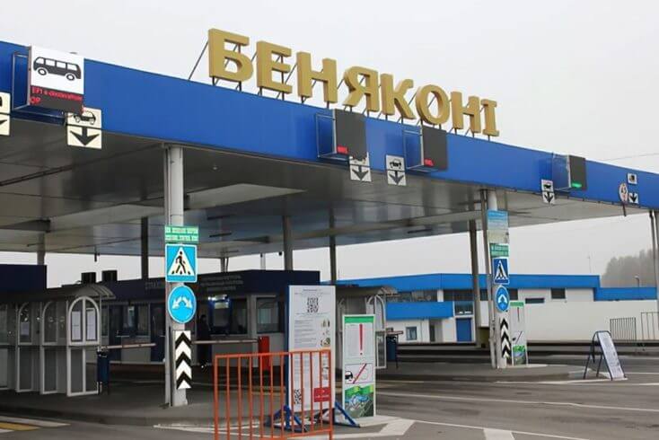 Белорусские власти запретили проезд литовским перевозчикам через все пункты пропуска, кроме закрытых литовских