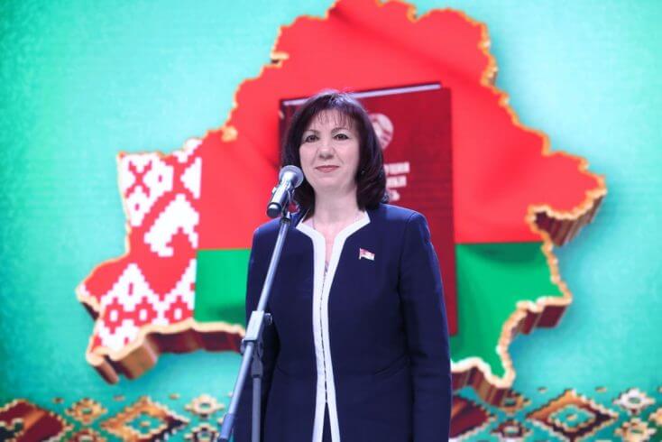 На четвертый день после гибели Хаменеи Кочанова выразила соболезнования