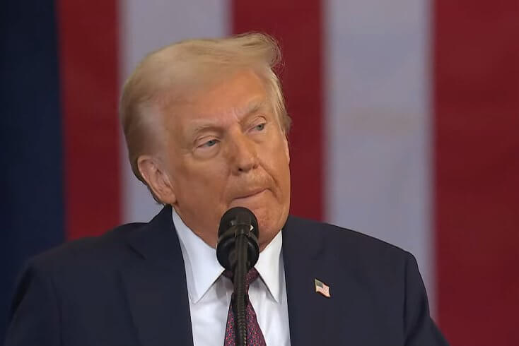 Лукашэнка назваў Трампа балбатуном і заявіў, што прэзідэнту ЗША "было б архікарысна" з ім сустрэцца