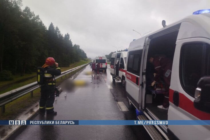В отношении водителя "Мерседеса" — участника смертельной аварии в Минском районе начато уголовное дело