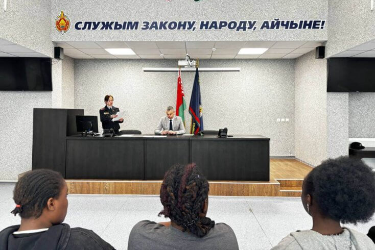 З Беларусі выдвараюць нігерыйскую студэнтку, абвінавачаную ў распаўсюдзе наркотыкаў