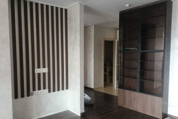 Authorities to auction off former decorated swimmer’s apartment