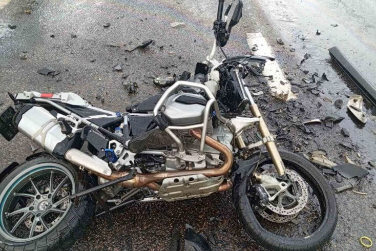 У ДТЗ пад Віцебскам загінуў матацыкліст, шпіталізаваны 15-гадовы пасажыр