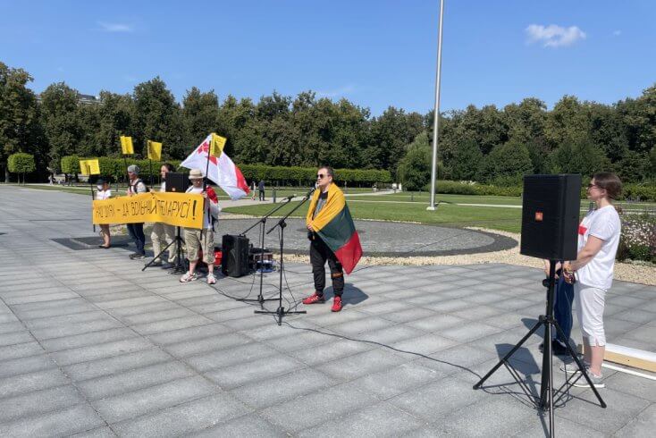 Литовский активист и волонтер Свитоюс в годовщину начала протестов в Беларуси поддержал белорусов в борьбе за свободу