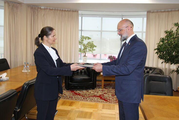 Germany’s charge d’affaires presents credentials to deputy foreign minister