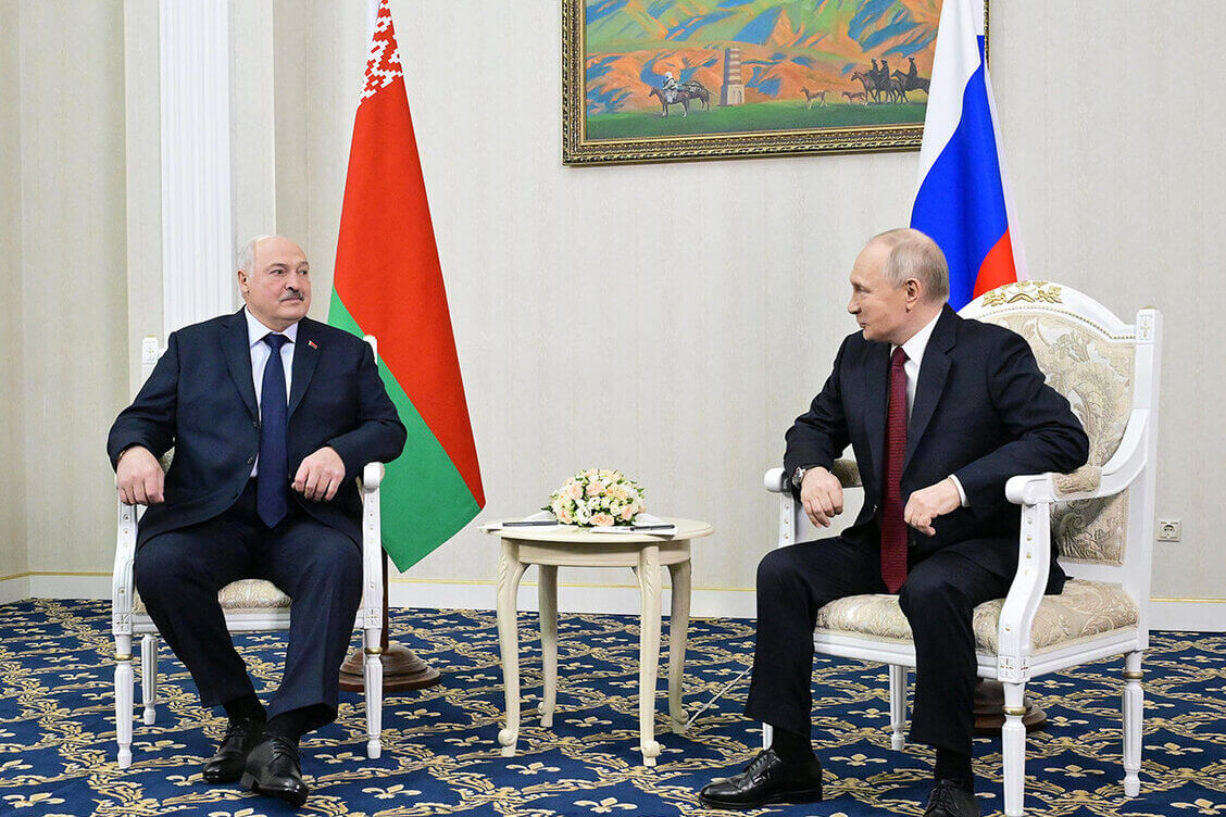 Łukašenka reiterates readiness to host peace talks at meeting with Putin